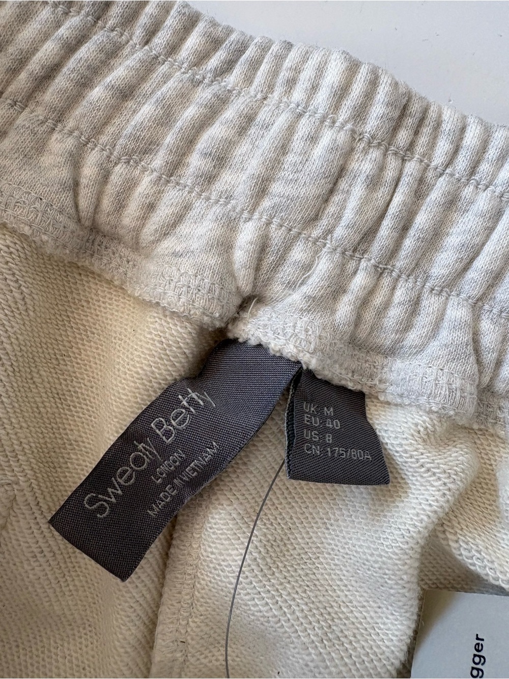 Sweaty Betty || Revive Relaxed Joggers Sweatpants in Ice Grey Marl M NWT - Picture 7 of 11
